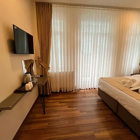 ホテル 360 Nacre Taksim *